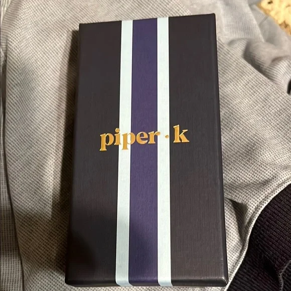 NIB Piper K Teddy Bear Key Chain & Bag Charm Gold Tone Heart and Bow - Picture 8 of 8